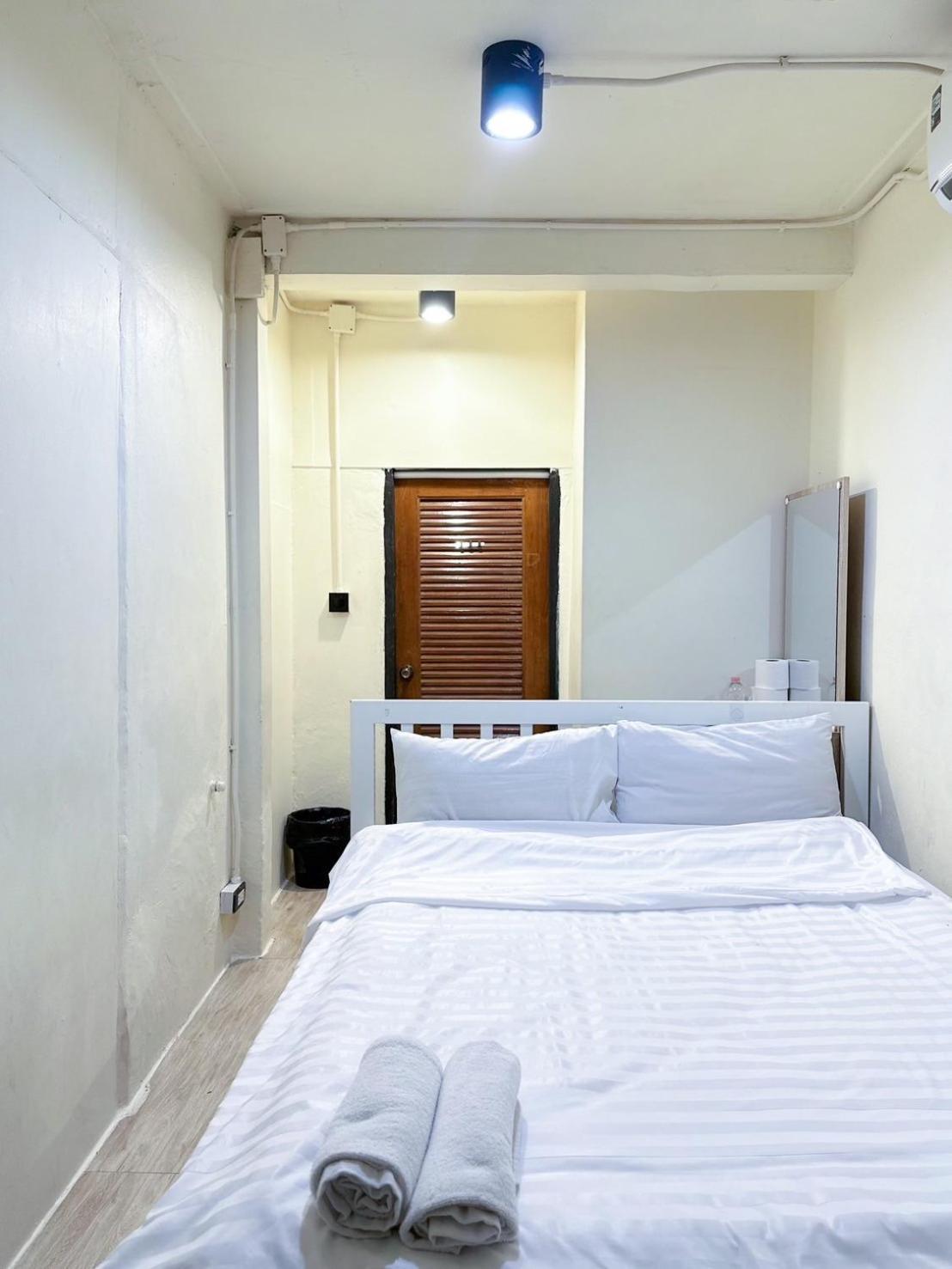 Chubbi5 Room11 Bangkok Exterior photo